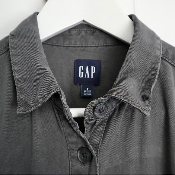 Gap gray short sleeve collared jumpsuit - Picture 6 of 7